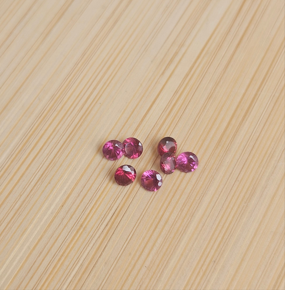 Silver hammered pendant charms