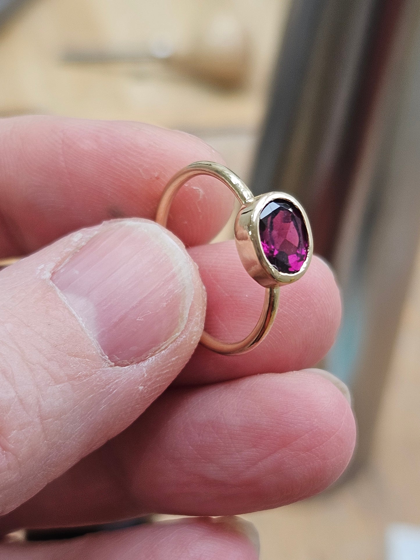 Rhodolite Garnet 9ct gold ring
