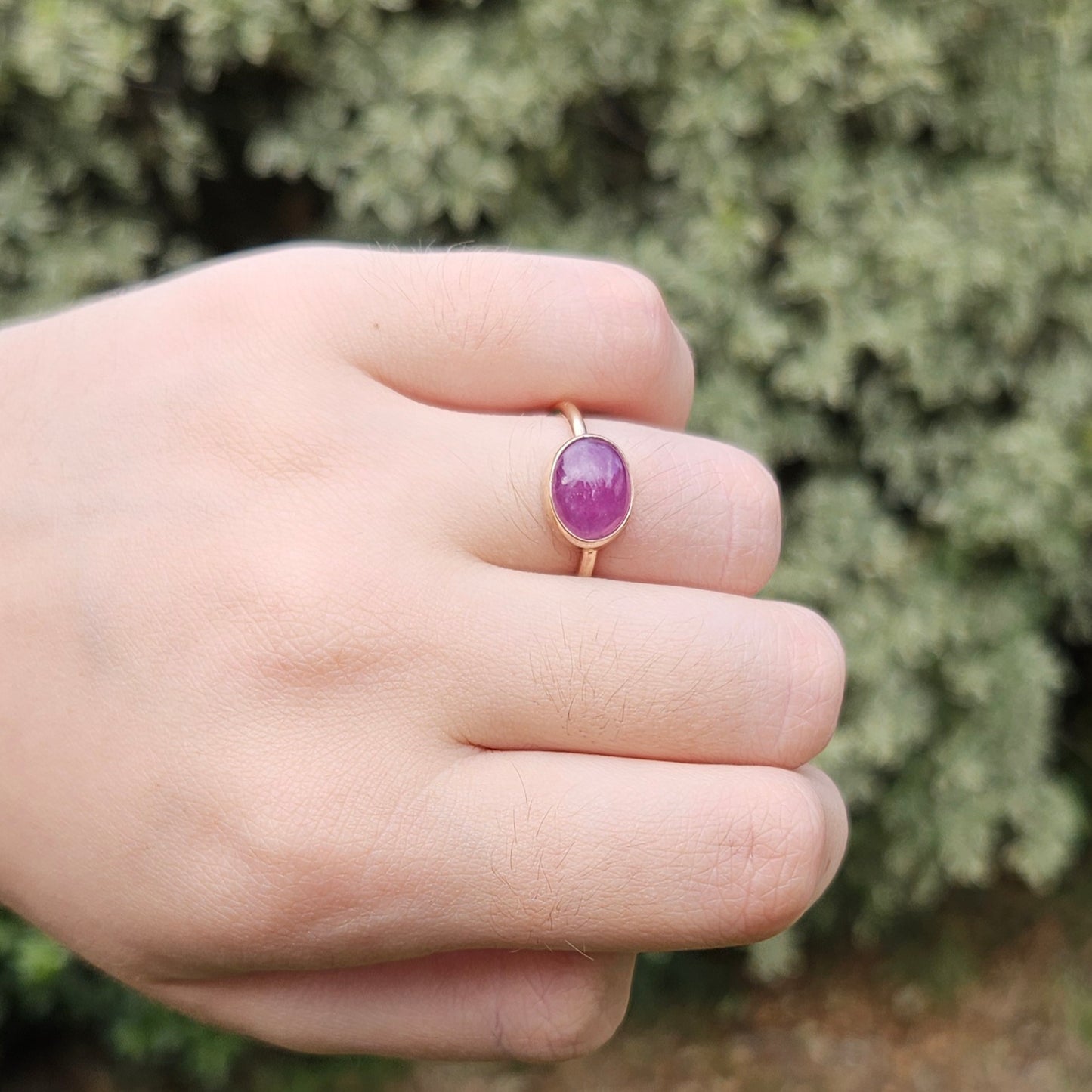Chanthaburi pink sapphire ring