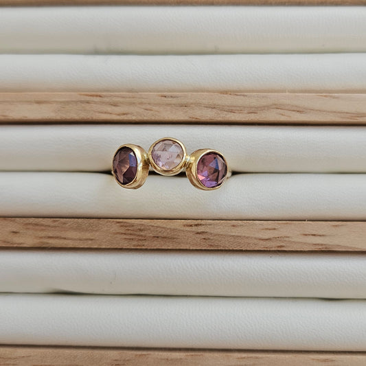 Freeform 9ct Gold Ring with three Spinels