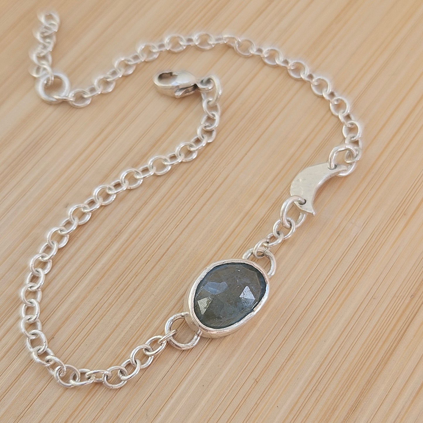 Sterling silver bracelet with aquamarine