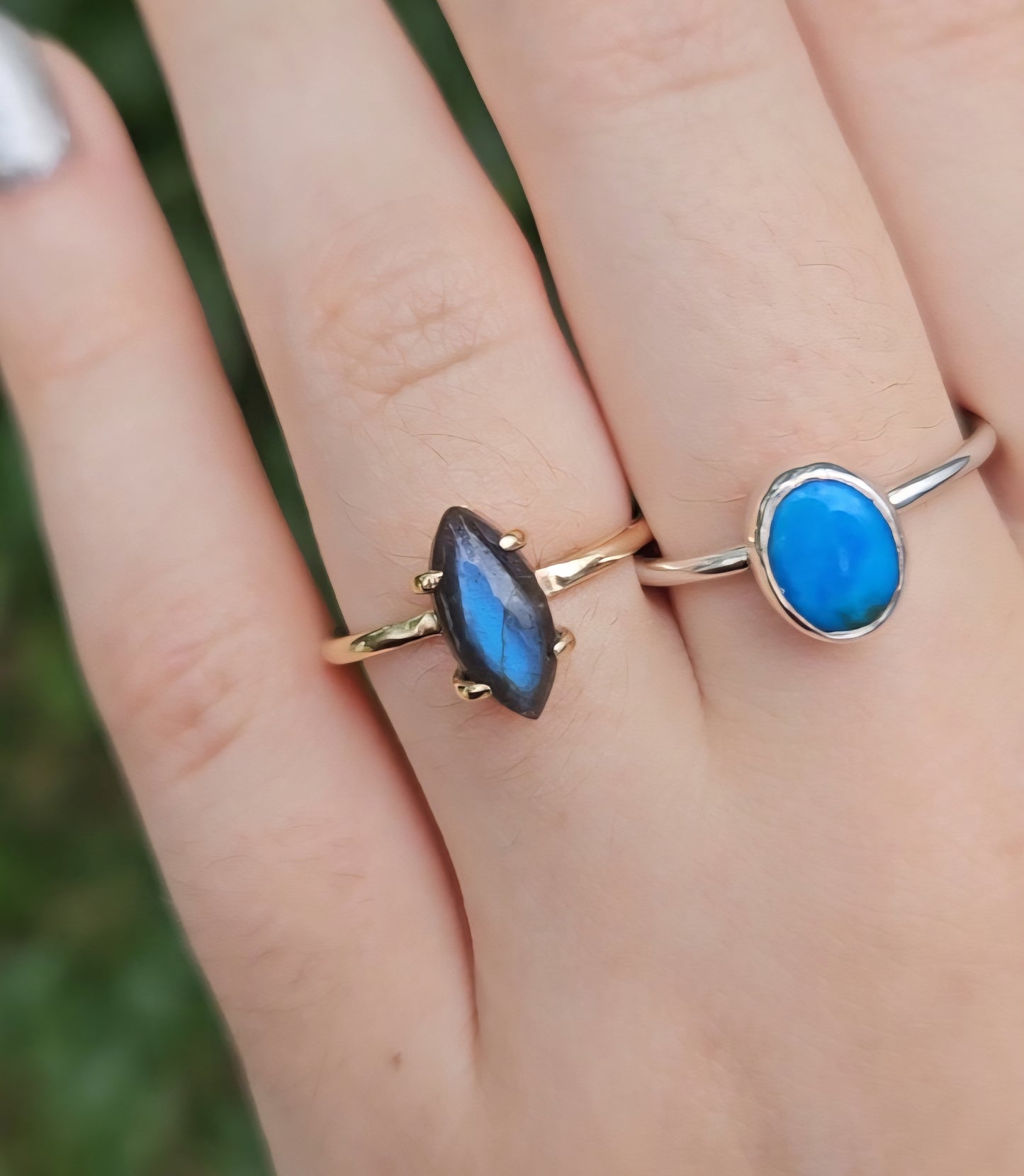 Labradorite ring