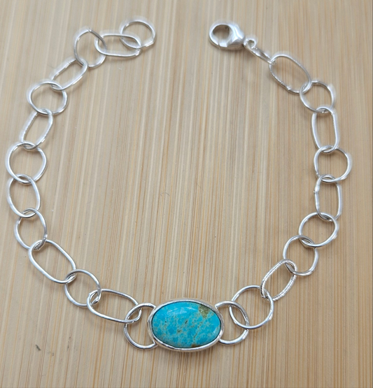 Chain bracelet with turquoise