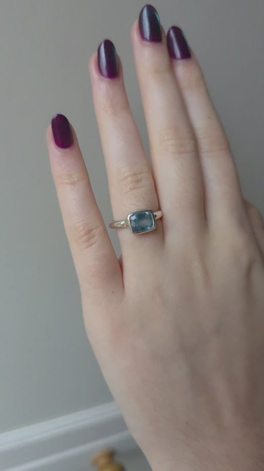 Aquamarine ring