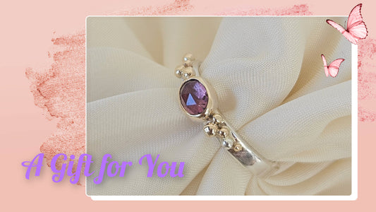 The SilverByHR Card For Giving