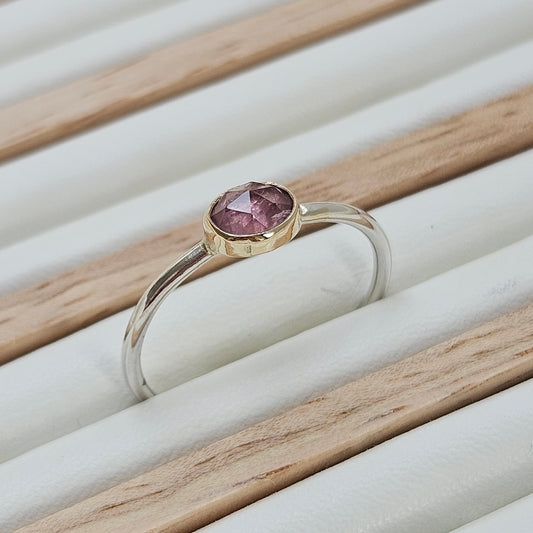 Sterling silver and 9ct gold spinel ring