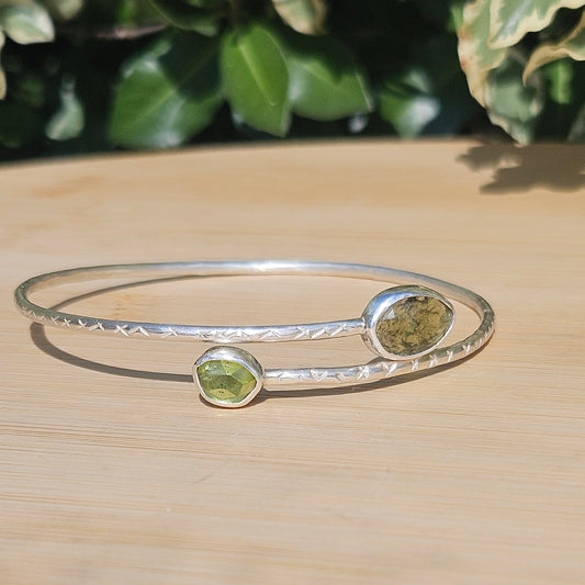 Sterling silver bangle with  moldavite and peridot
