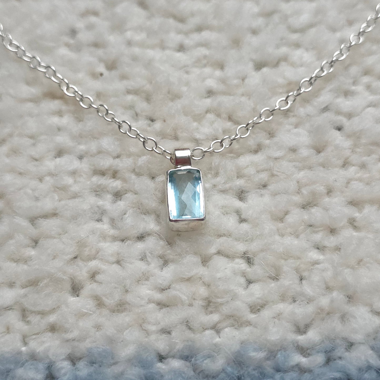 Checkered cut Aquamarine pendant