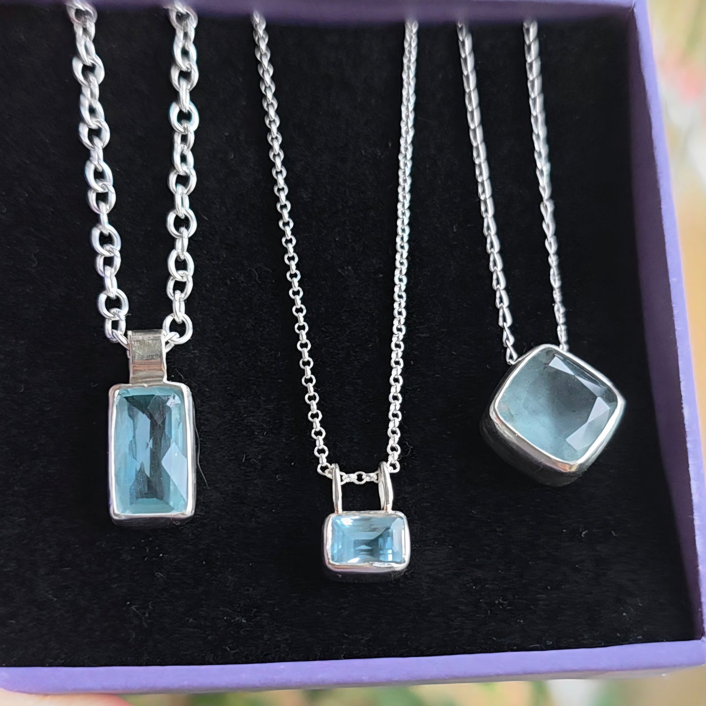 Aquamarine pendant