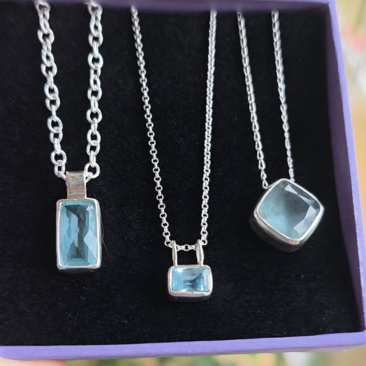 Aquamarine pendant