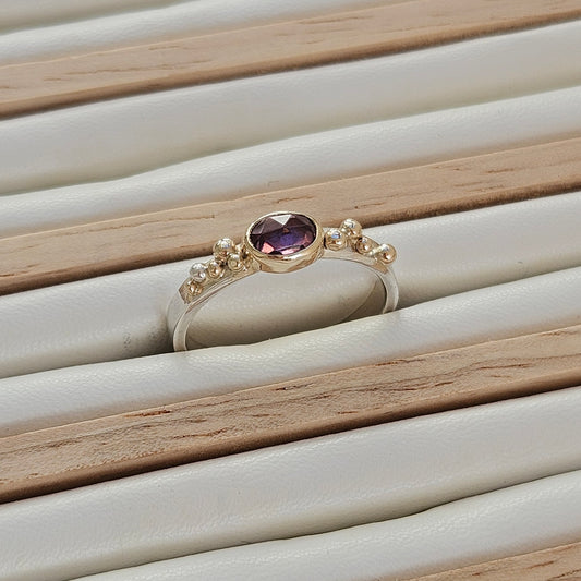 Spinel granulation ring