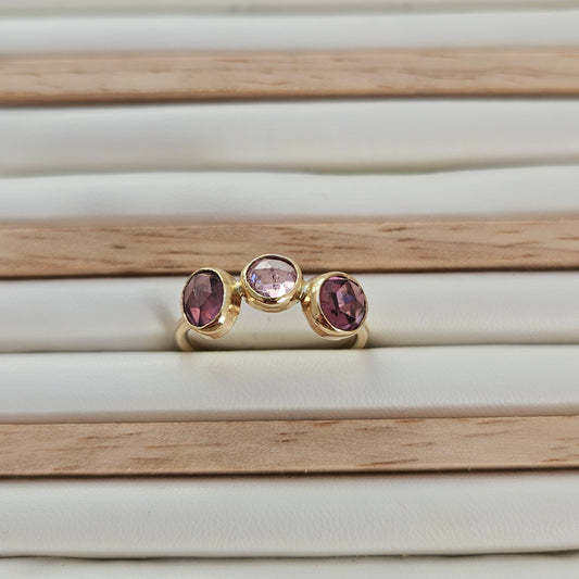 Freeform 9ct Gold Ring with three Spinels